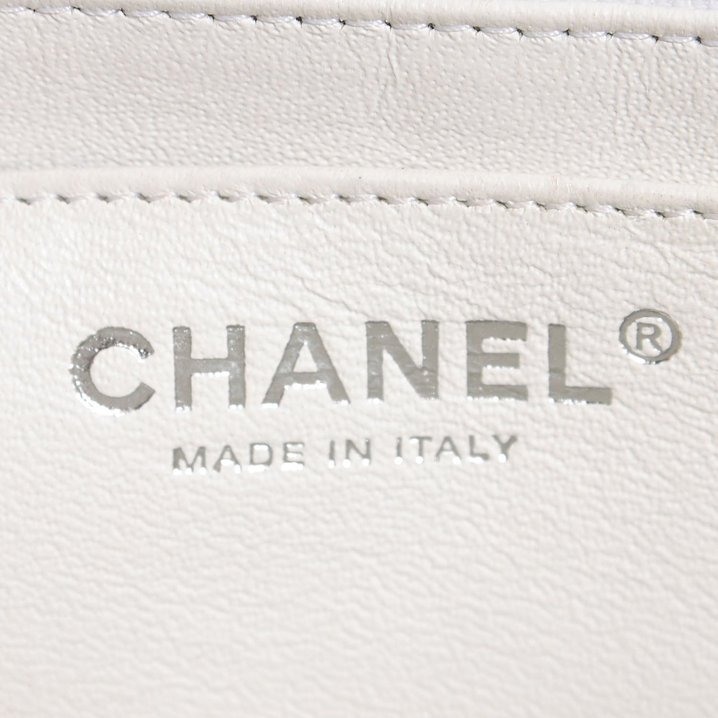Caviar Quilted Jumbo Single Flap White