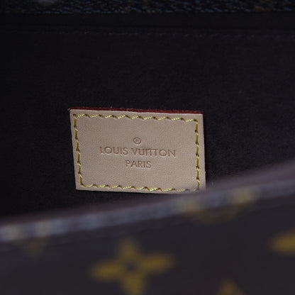 Louis Vuitton Monogram Pochette Metis 6 of 10