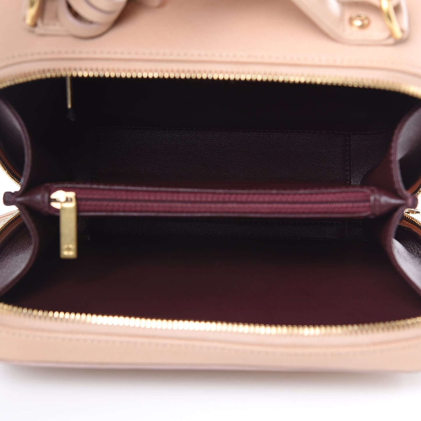 Caviar Quilted Medium CC Filigree Vanity Case Beige