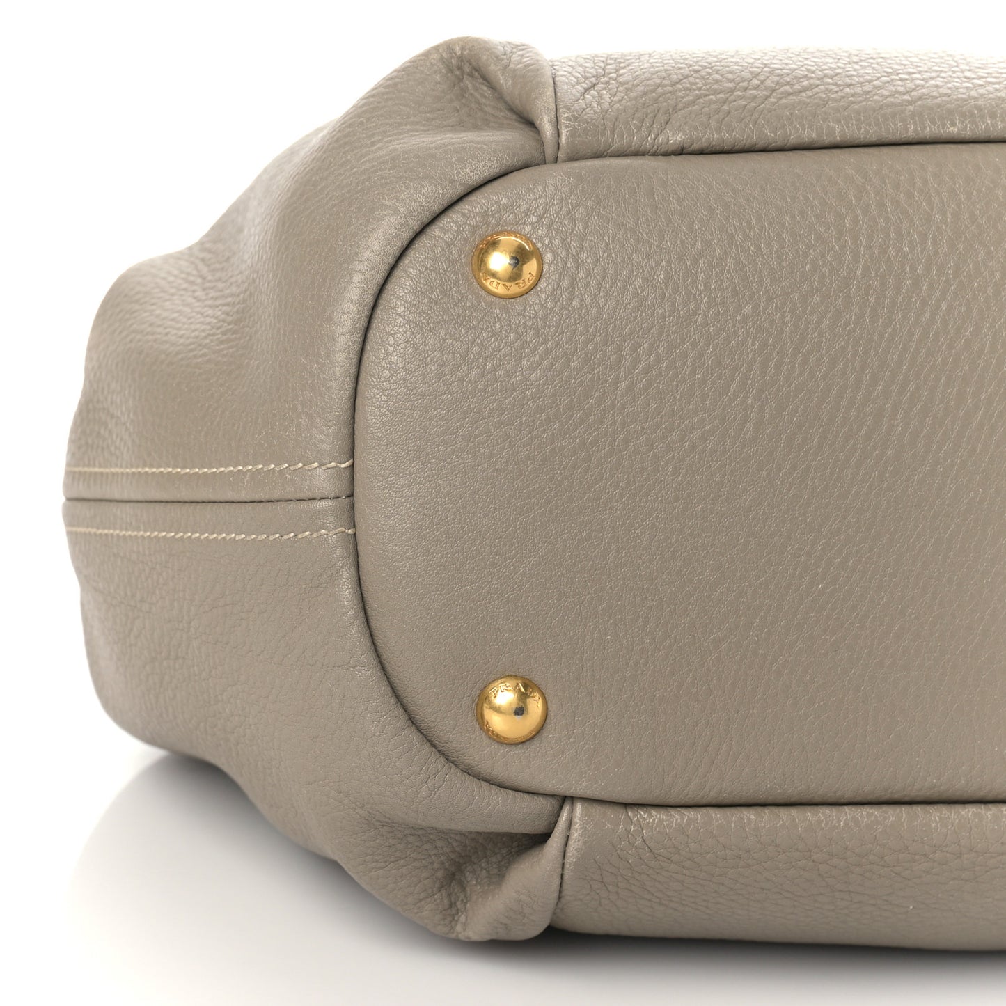 Vitello Daino Shoulder Bag Argilla