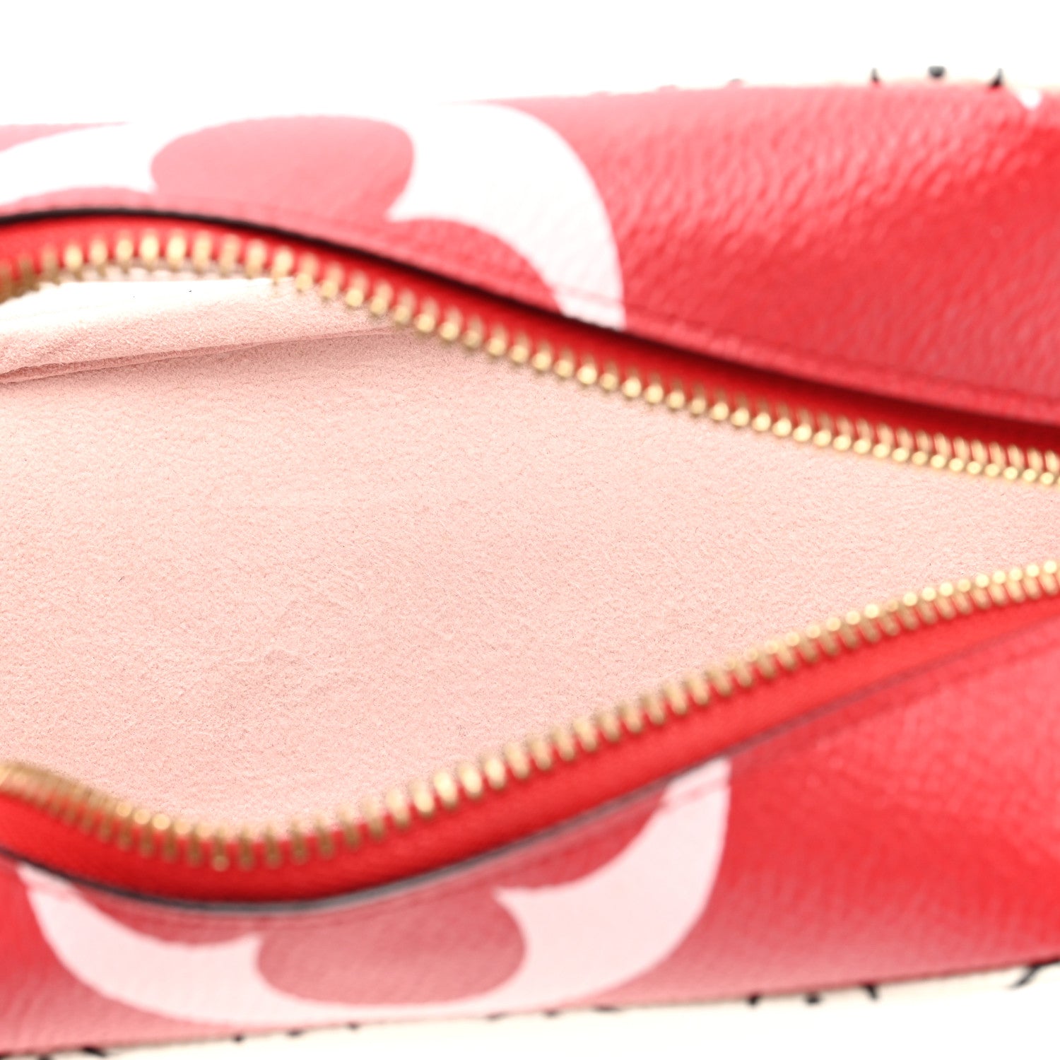 Louis Vuitton Monogram Giant Beach Pouch Rouge 5 of 6