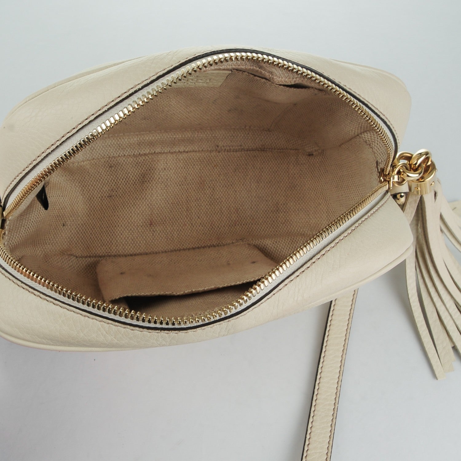 Gucci Pebbled Calfskin Small Soho Disco Bag Off White 5 of 11