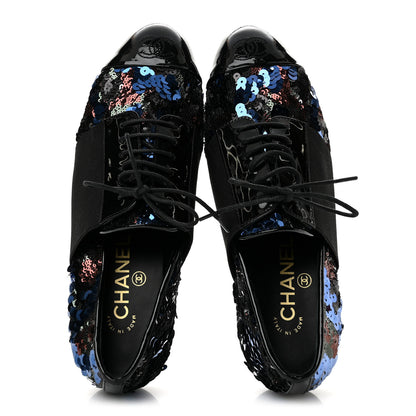 Chanel Patent Calfskin Sequin CC Cap Toe Womens Lace Up Oxfords 37.5 Blue Black 2 of 9