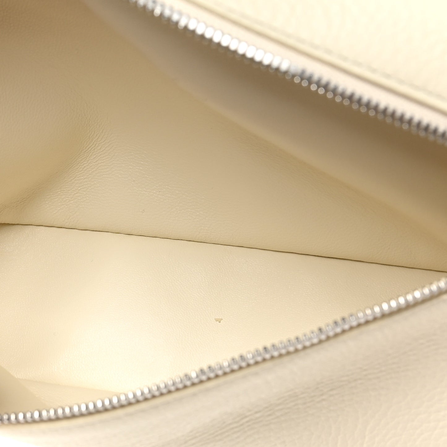 Grained Calfskin L19 Extra Pocket Pouch Whisper White