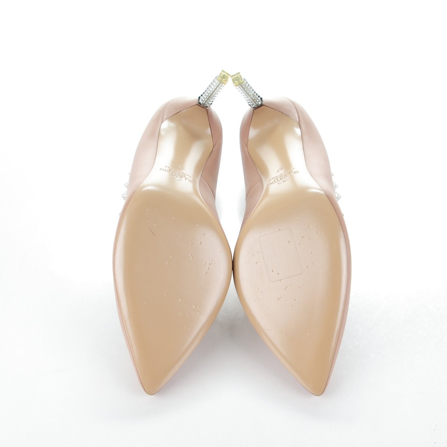 Calfskin PVC Naked Rockstud Pumps 37 Poudre