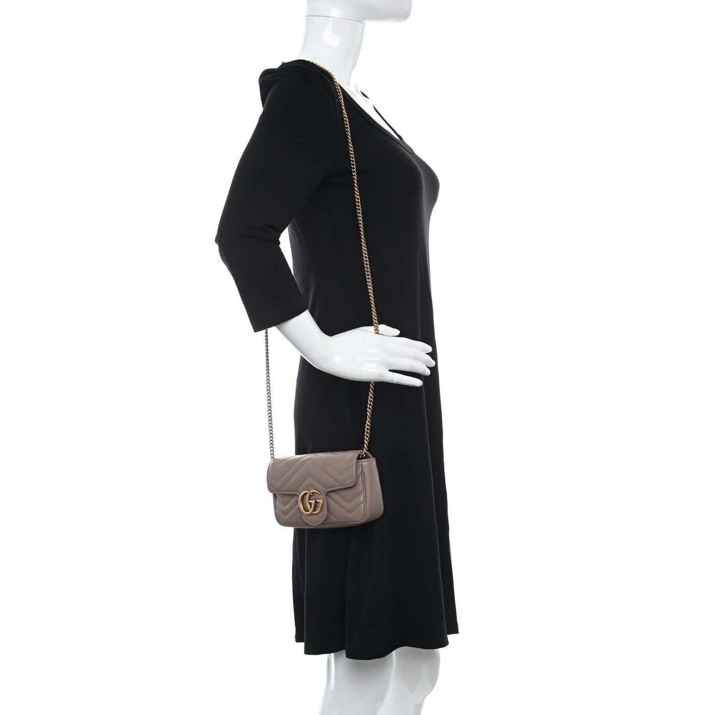 Calfskin Matelasse Super Mini GG Marmont Shoulder Bag Porcelain Rose