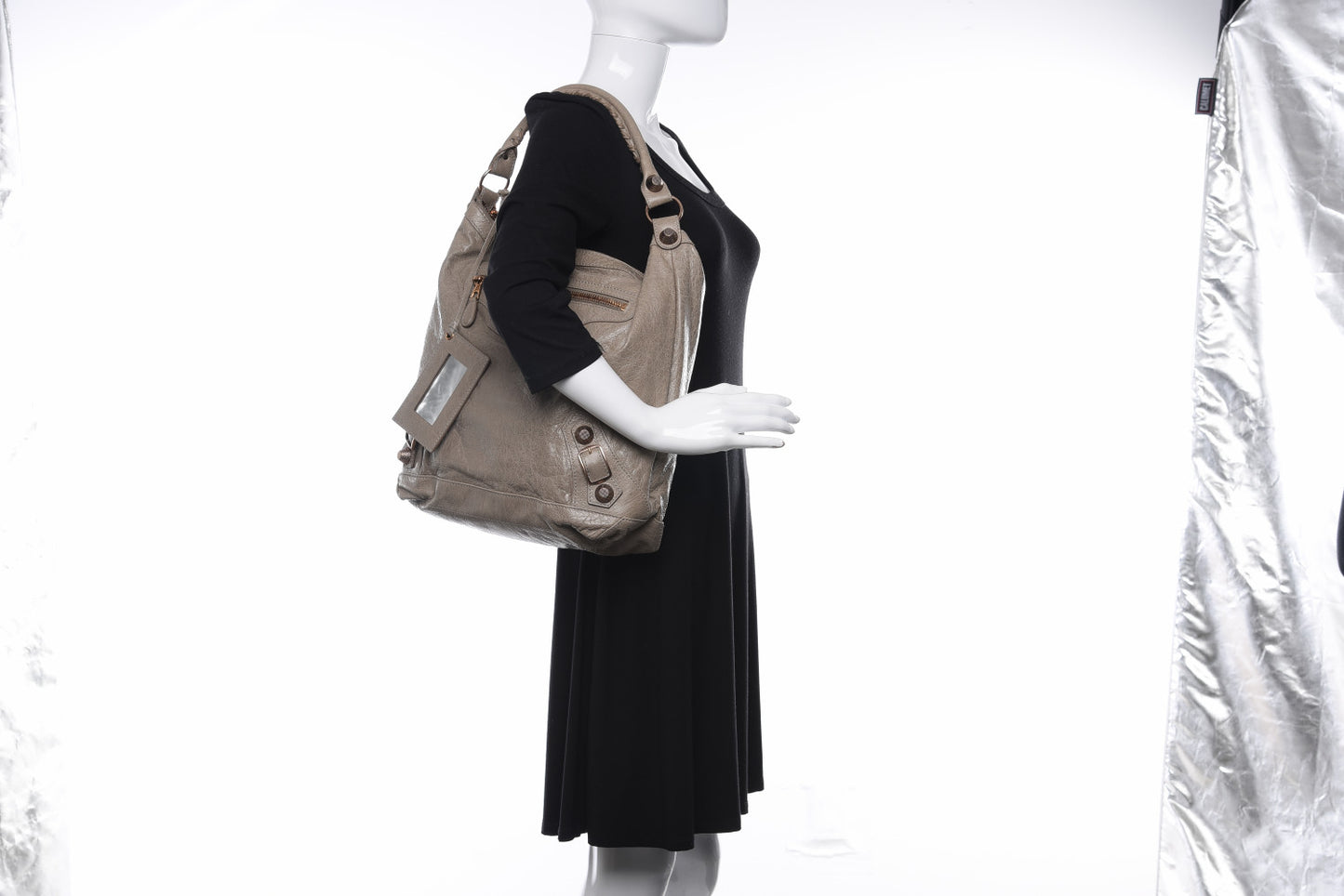 Agneau Giant 21 Rose Gold Hardware Day Hobo Papyrus