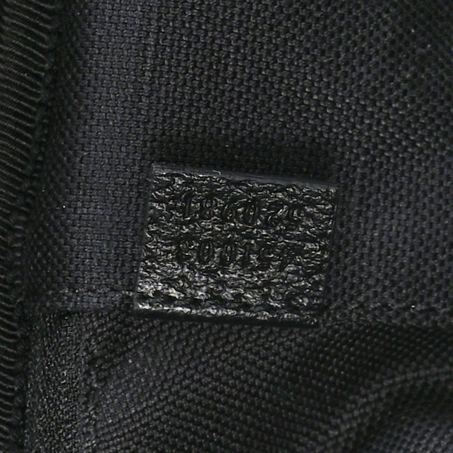 Gucci Monogram Jumbo GG Textured Dollar Calfskin Small Carry On Trolley Black 6 of 9