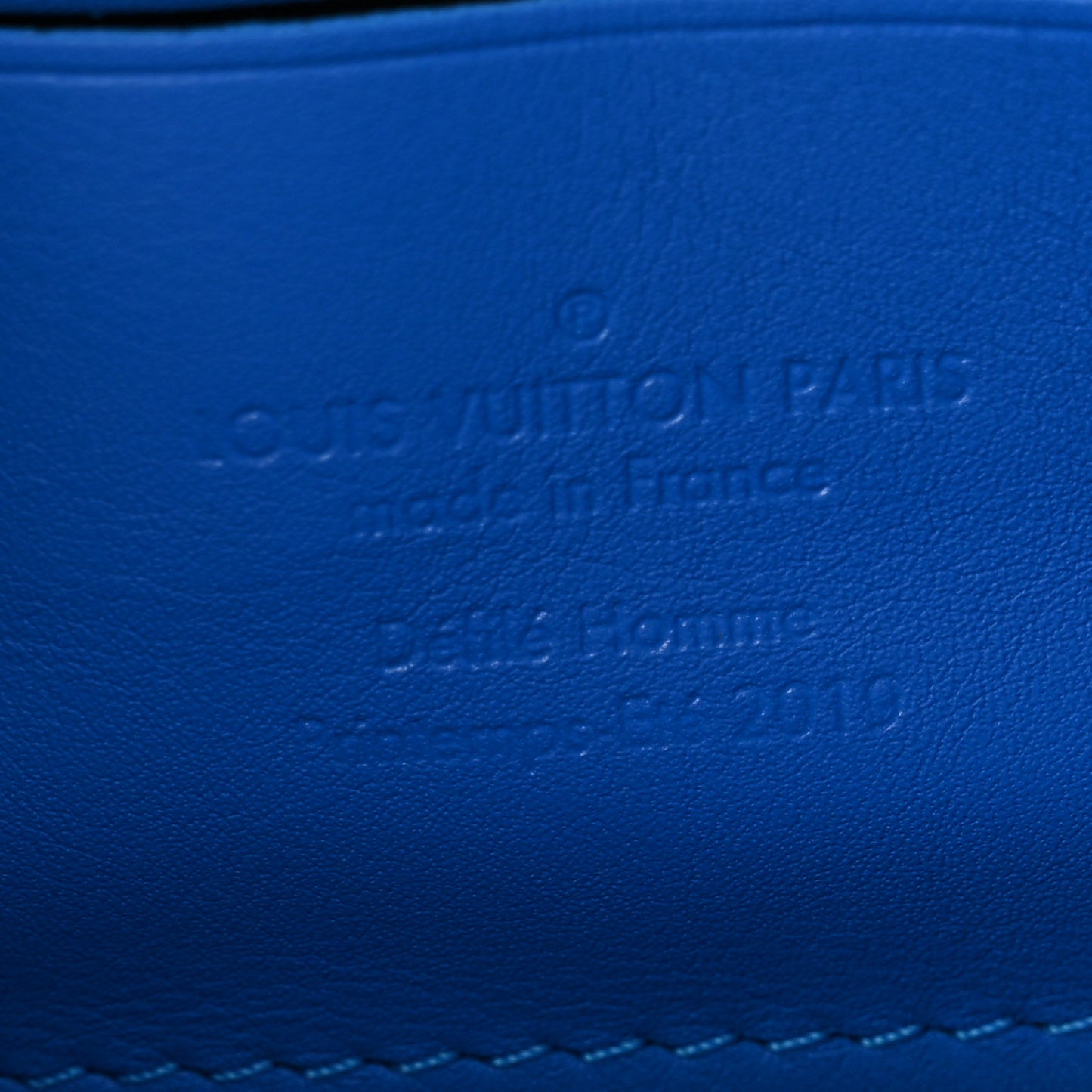 Taurillon Monogram Pochette Volga Blue