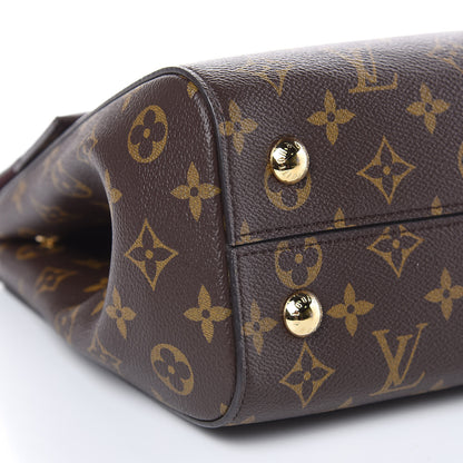 Louis Vuitton Monogram Cluny MM 7 of 9