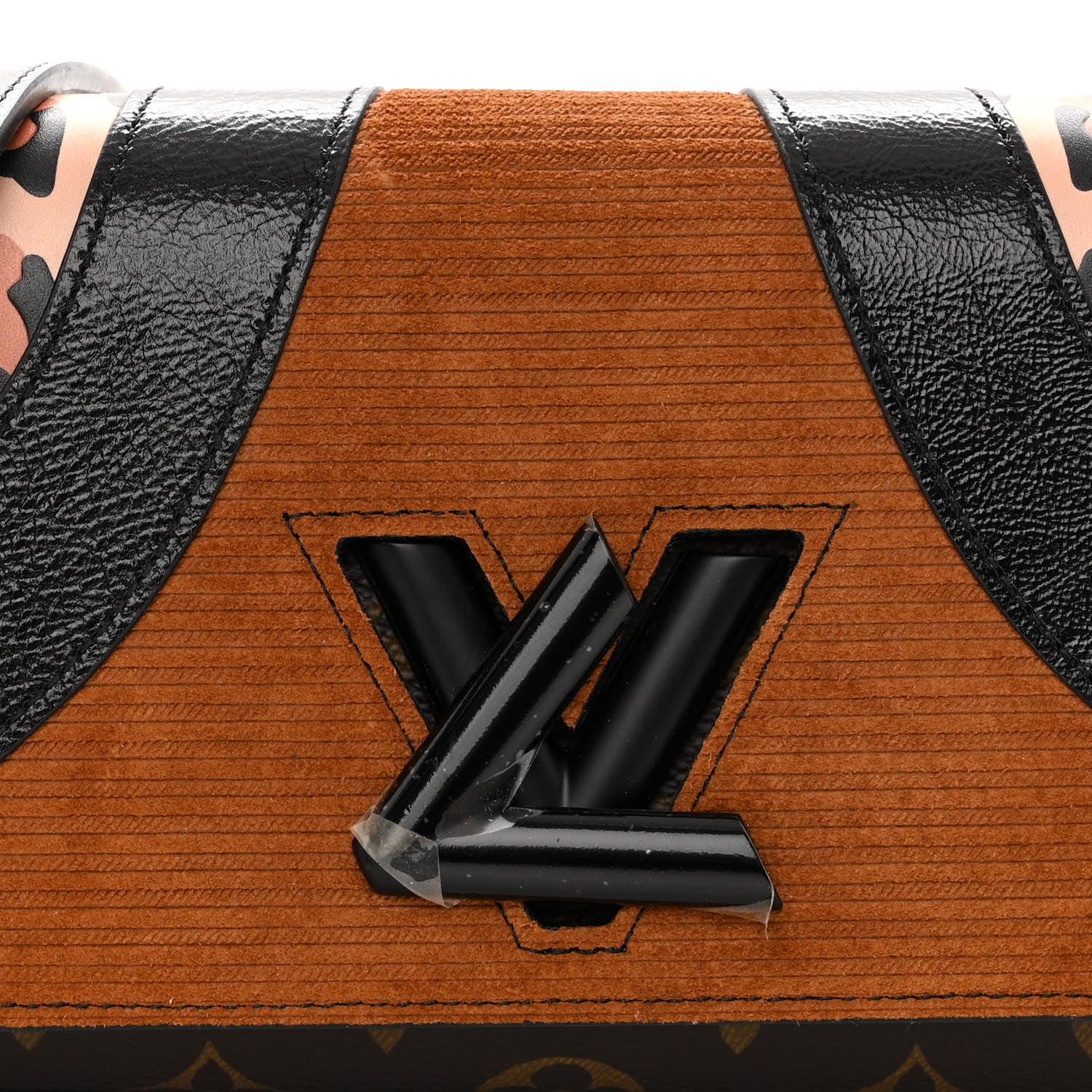 Louis Vuitton Calfskin Monogram Wild At Heart Twist Chain Wallet 7 of 11