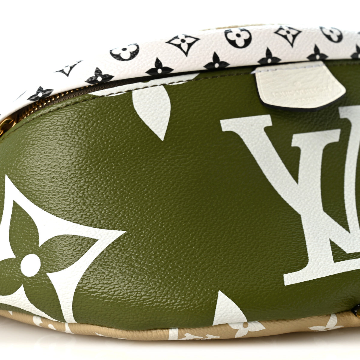 Louis Vuitton Monogram Giant Bumbag Kaki Beige 9 of 10