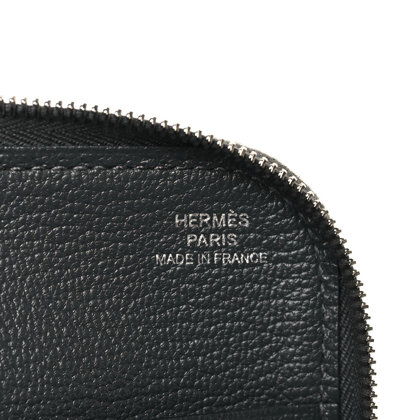 Evercolor Perforated Large Remix Voyage Wallet Graphite