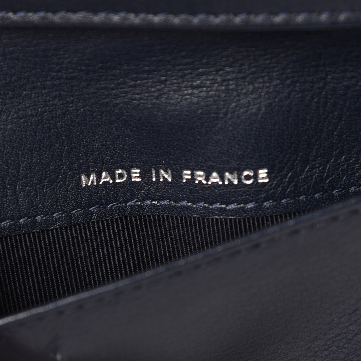 Caviar Quilted Card Holder Marine