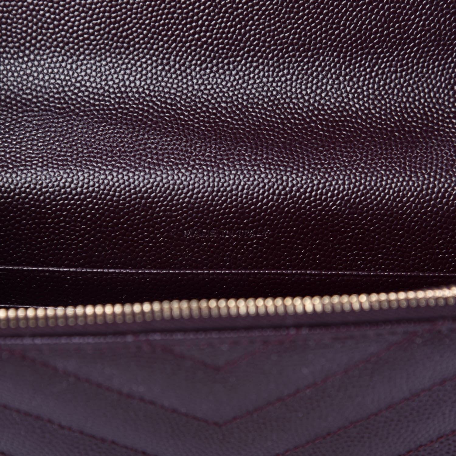 Saint Laurent Grain De Poudre Matelasse Chevron Monogram Envelope Chain Wallet Amaranto 9 of 10