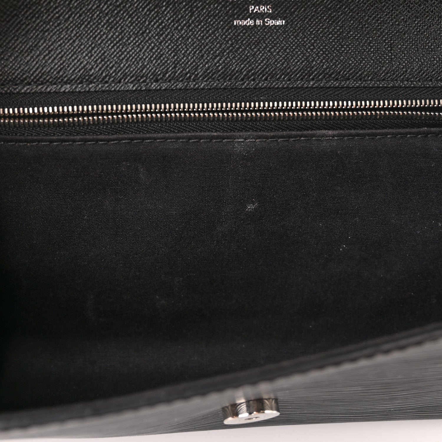 Louis Vuitton Epi Clery Black 11 of 12