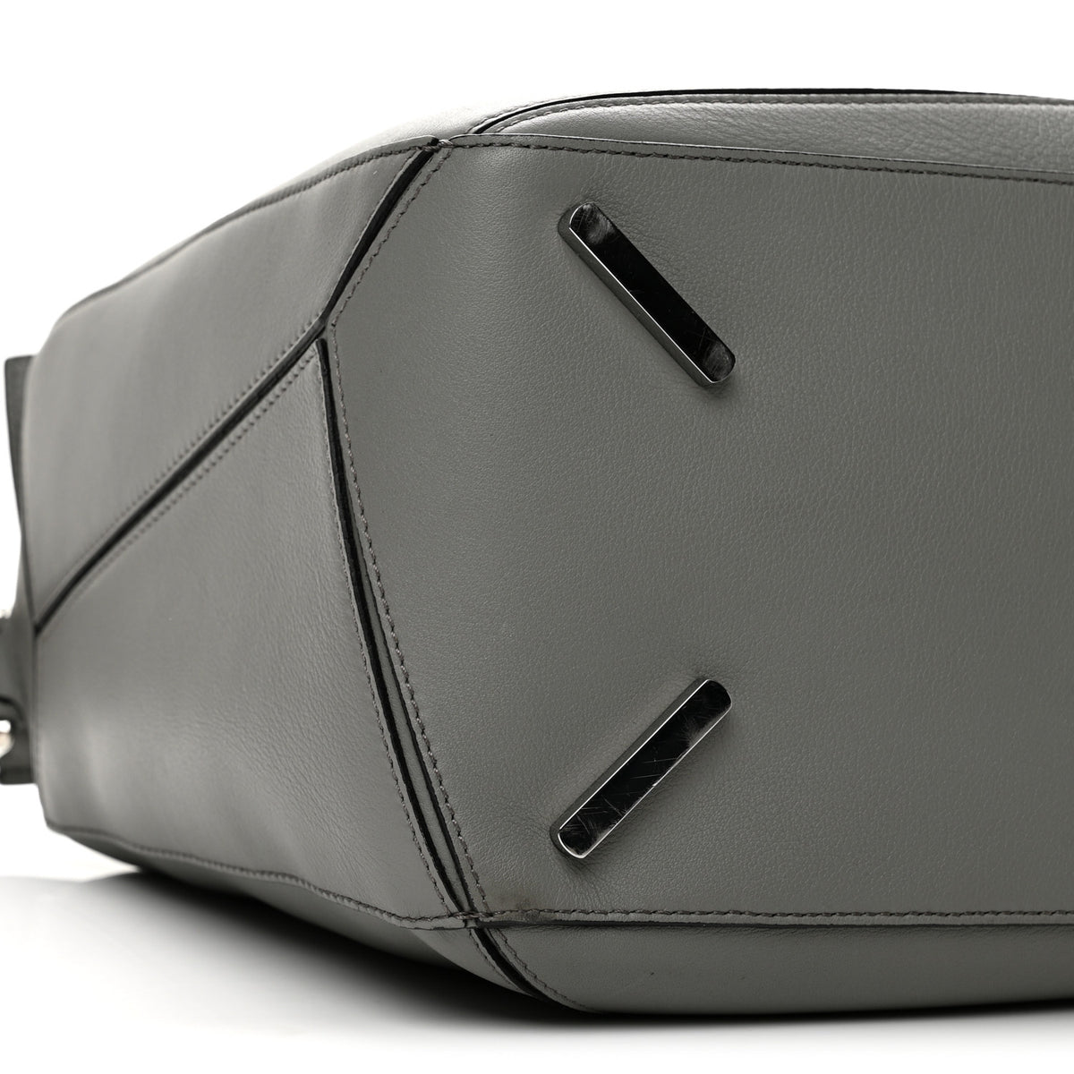 Grained Calfskin Large Puzzle Bag Asphalt Grey