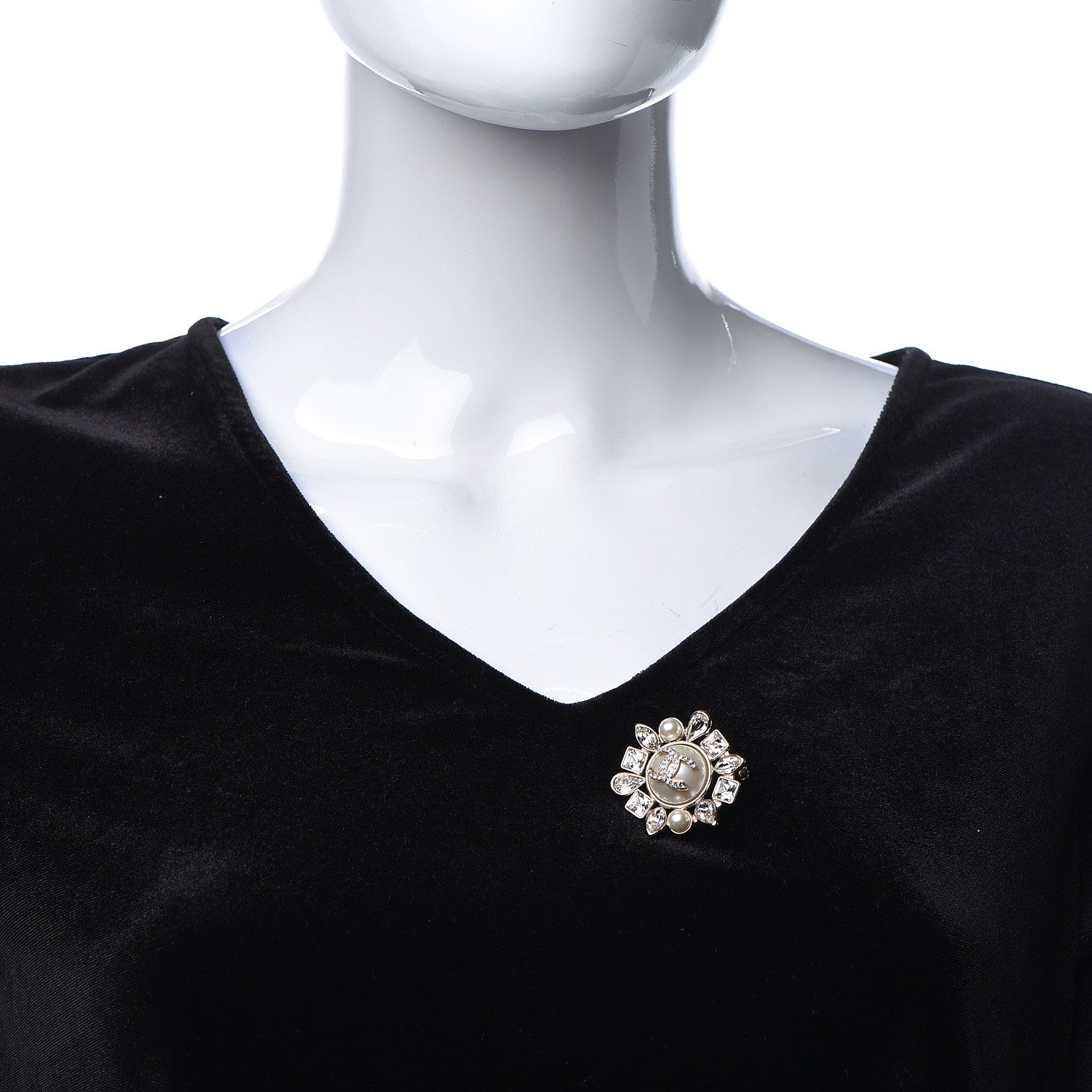 Chanel Pearl Crystal CC Snowfall Brooch Light Gold 2 of 5