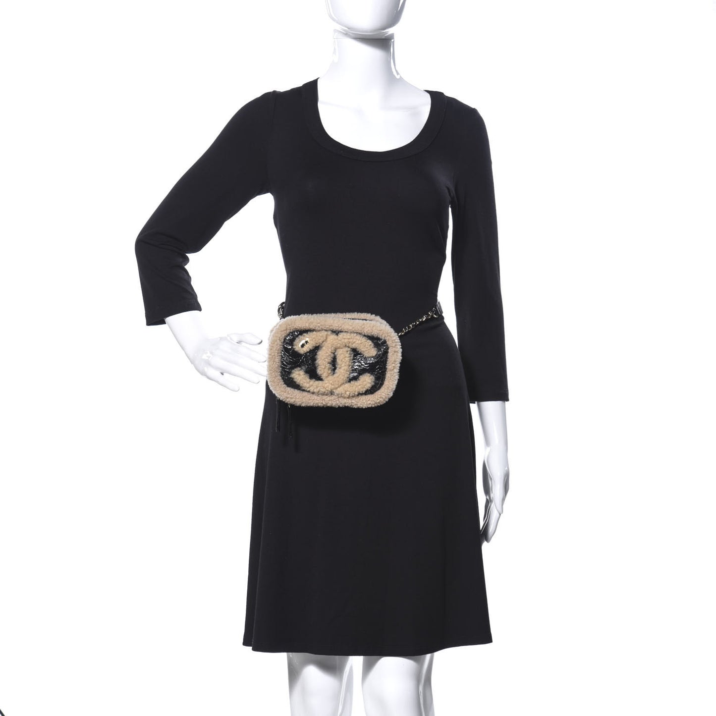 Shiny Crumpled Sheepskin Shearling Waist Bag Black Beige