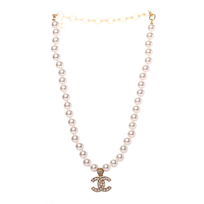 Chanel Pearl Crystal CC Short Necklace Gold 2 of 4