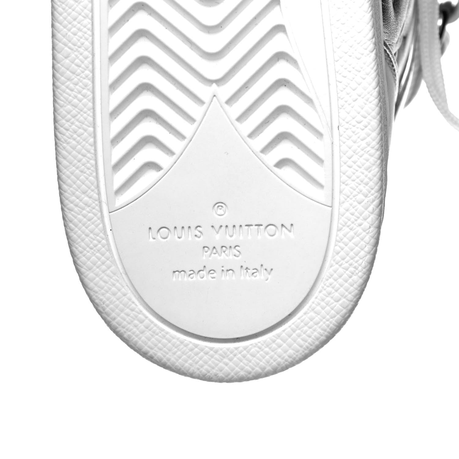 Louis Vuitton Metallic Calfskin Embossed Monogram Boombox Sneakers 39 White Silver 6 of 7
