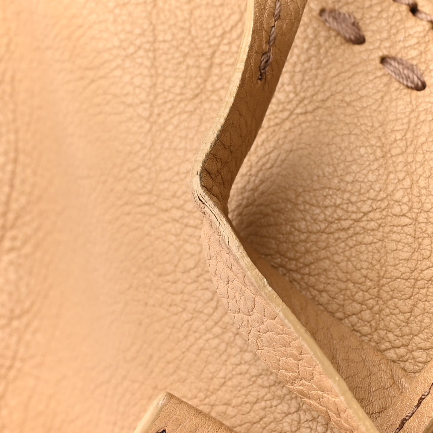 Calfskin Oversized Muse Beige