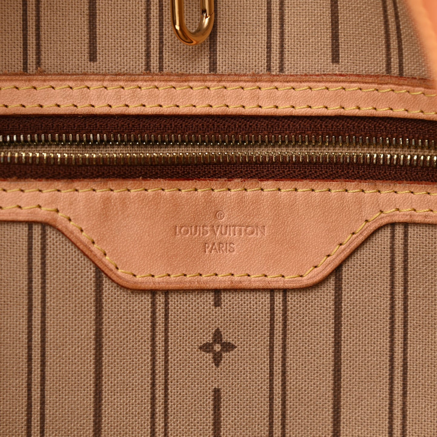 Monogram Delightful GM
