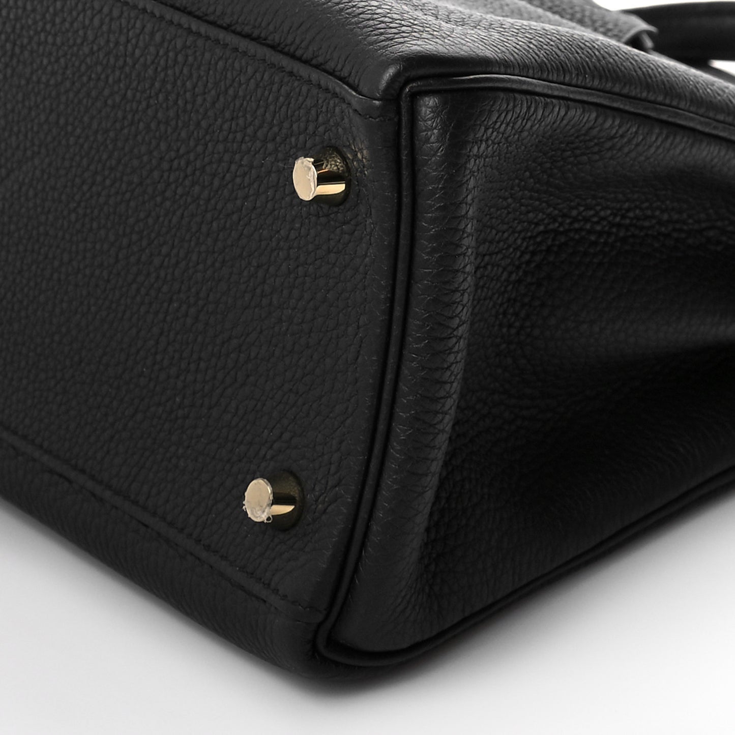 Togo Kelly Retourne 32 Black