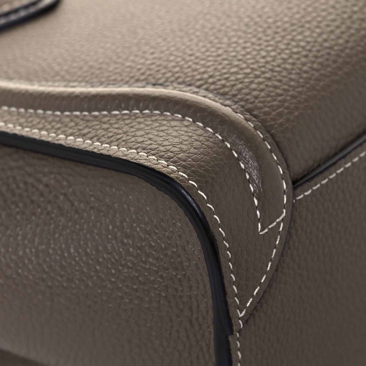Drummed Calfskin Nano Luggage Souris