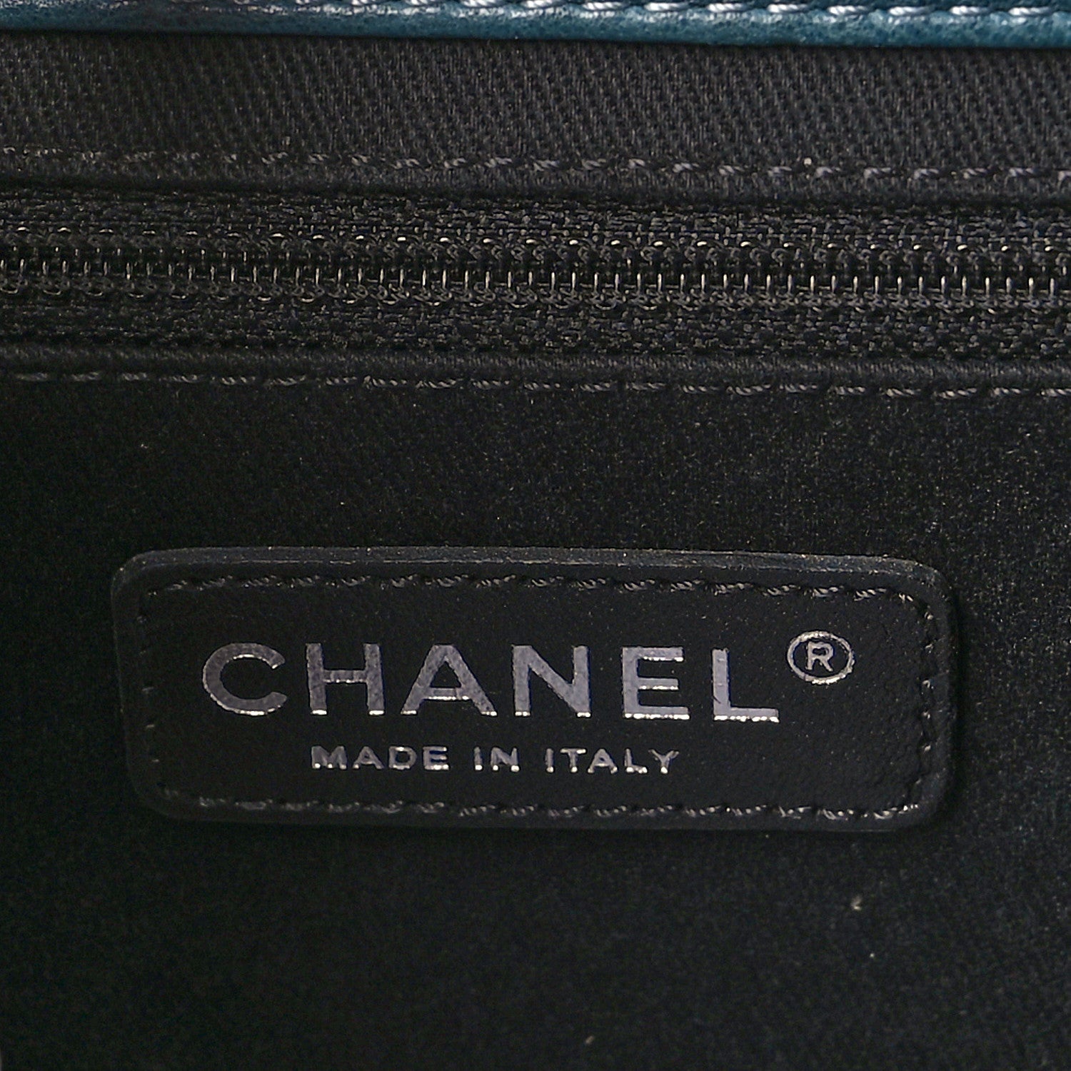 Chanel Washed Lambskin Quilted Maxi Take Away Flap Turquoise 6 of 9
