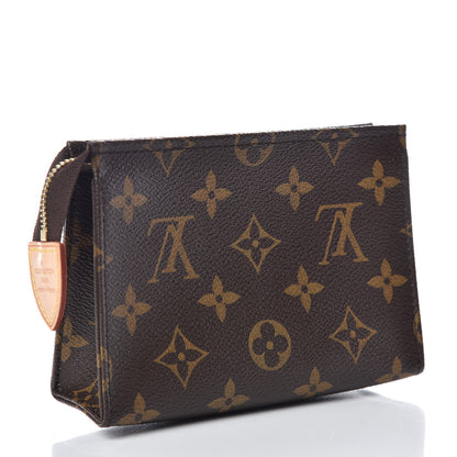 Louis Vuitton Monogram Toiletry Pouch 15 3 of 9