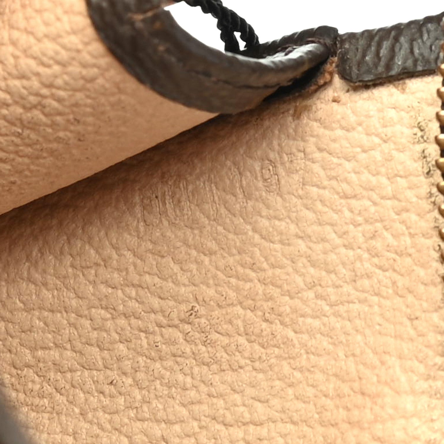 Louis Vuitton Monogram Toiletry Pouch 26 5 of 5