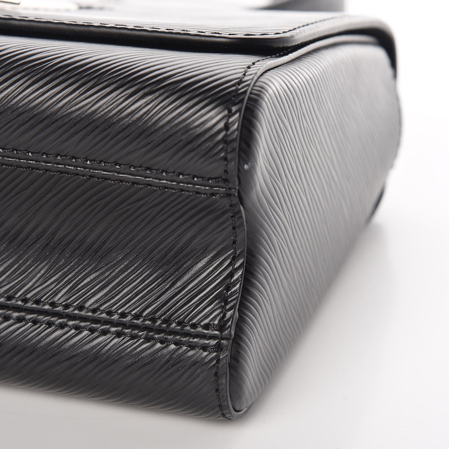 Epi Twist Shoulder Bag MM Black