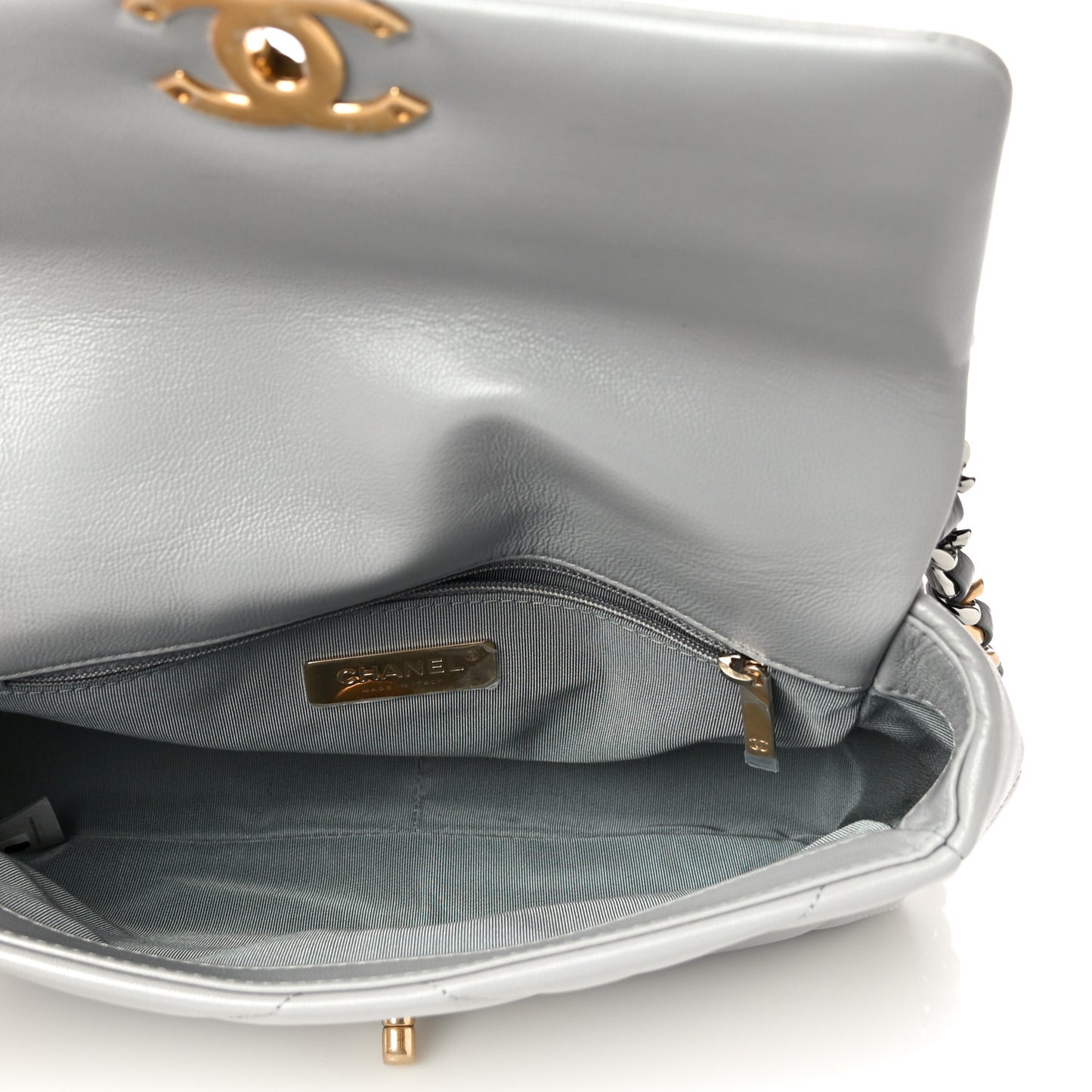Goatskin Quilted Medium Chanel 19 Flap Grey