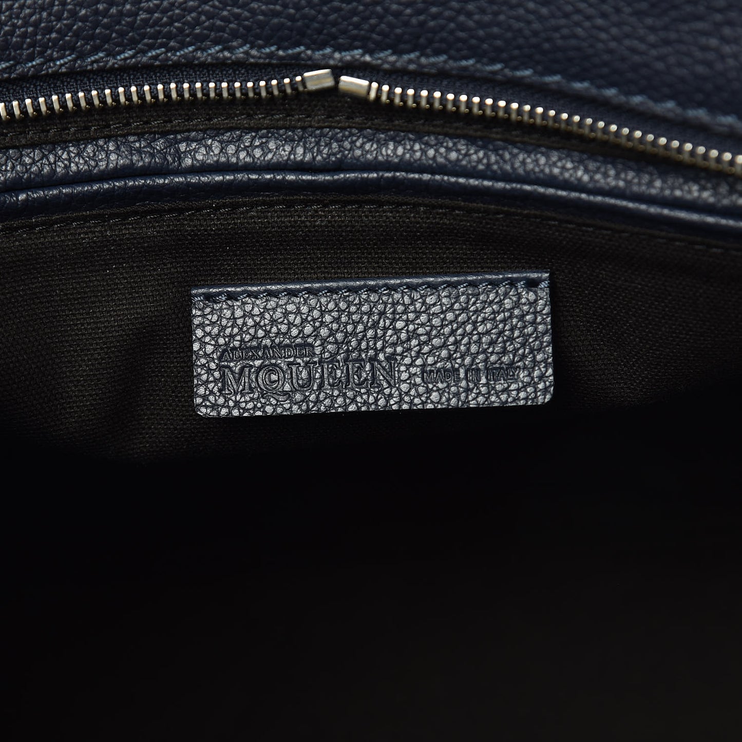 Pebbled Calfskin Large Skull Padlock Zip Around Tote Navy