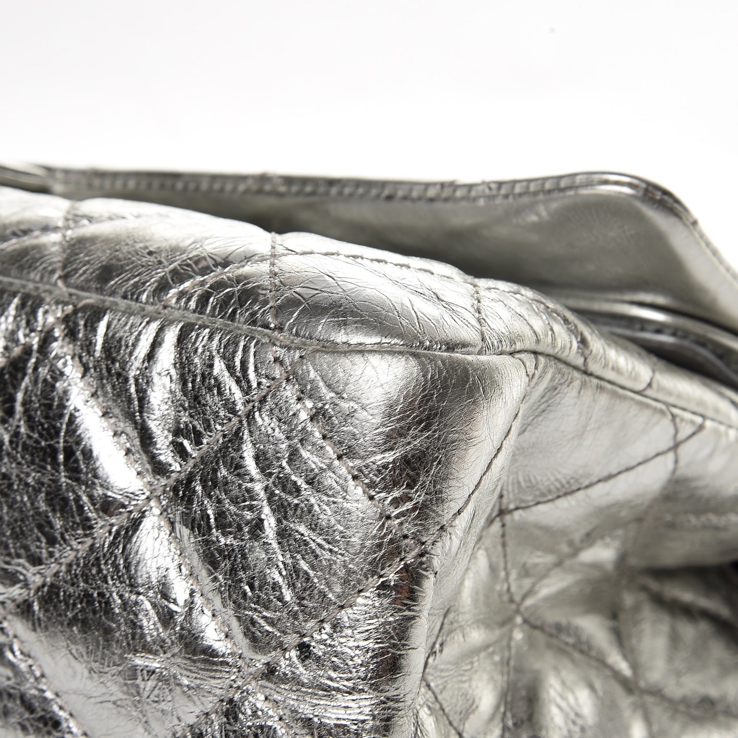 Metallic Aged Calfskin Quilted 2.55 Reissue 228 Flap Silver