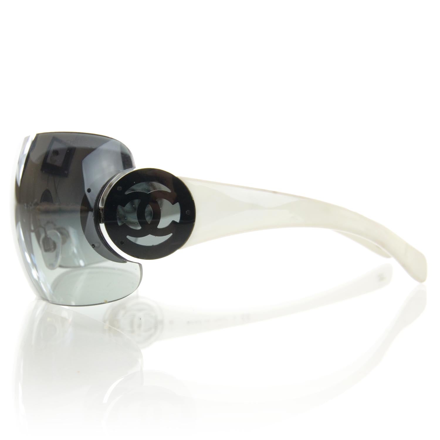 Chanel CC Logo Sunglasses 4173 Black White 3 of 6