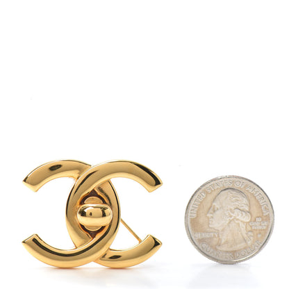 Chanel CC Turn Lock Brooch Gold 3 of 5