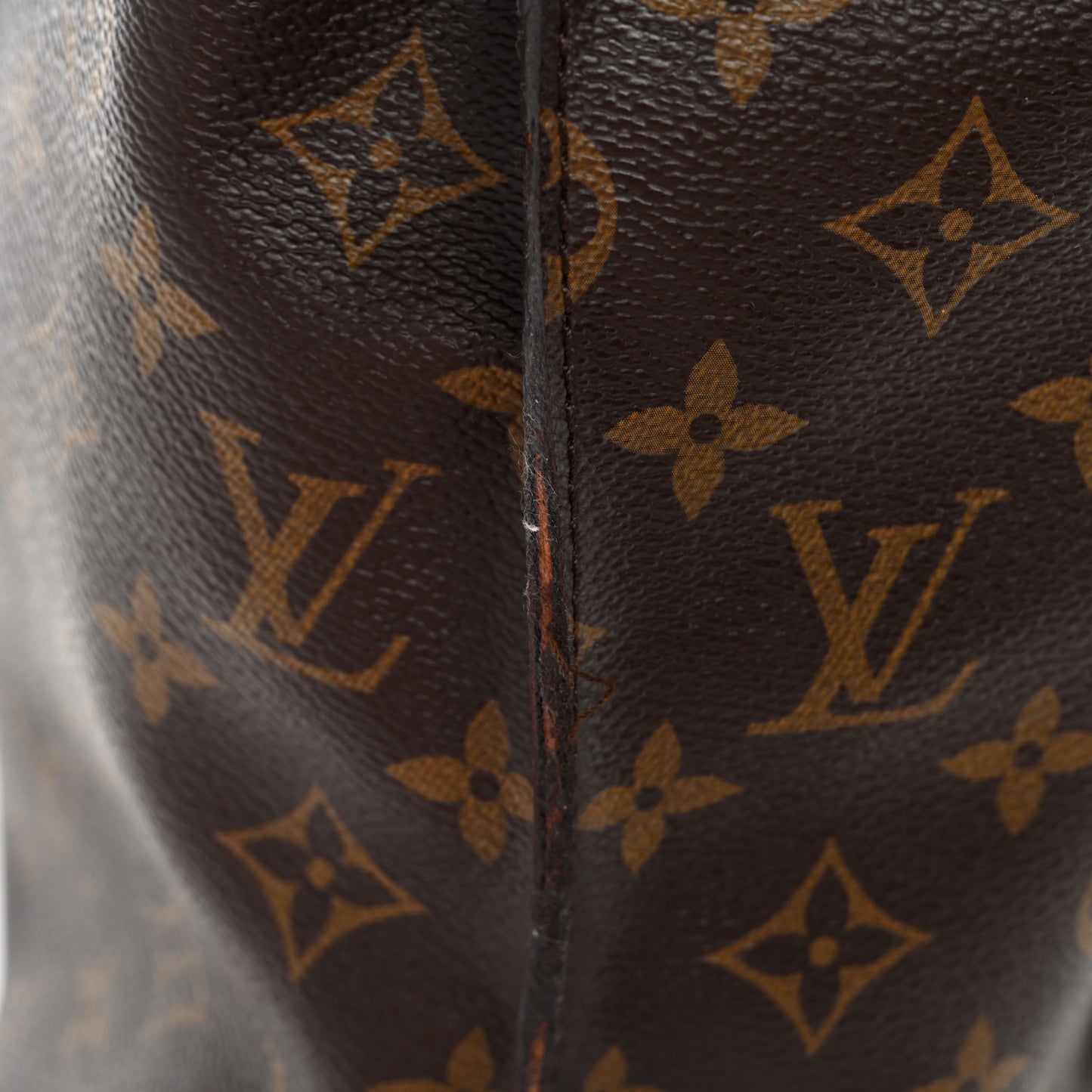 Monogram Metis