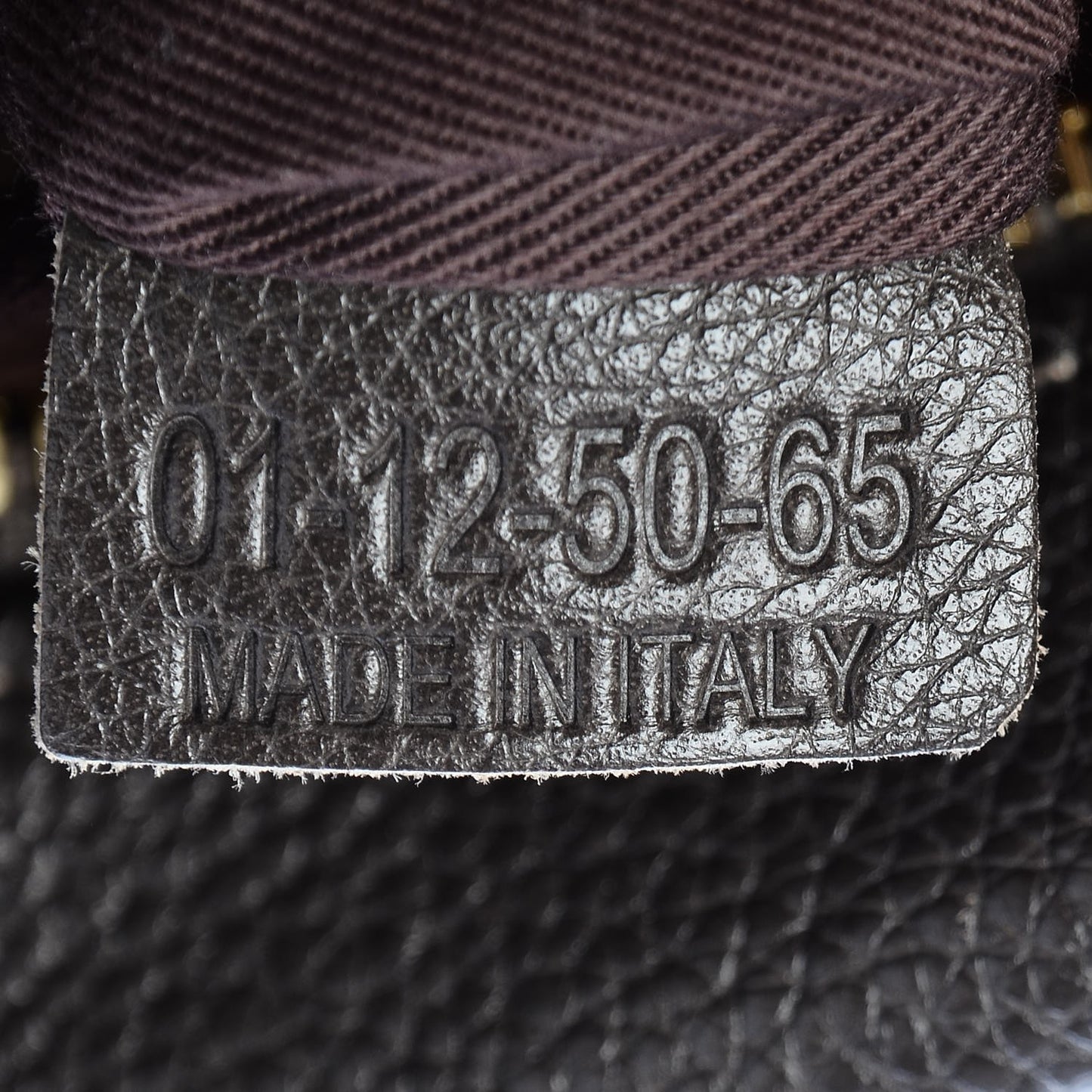 Calfskin Medium Paraty Rock