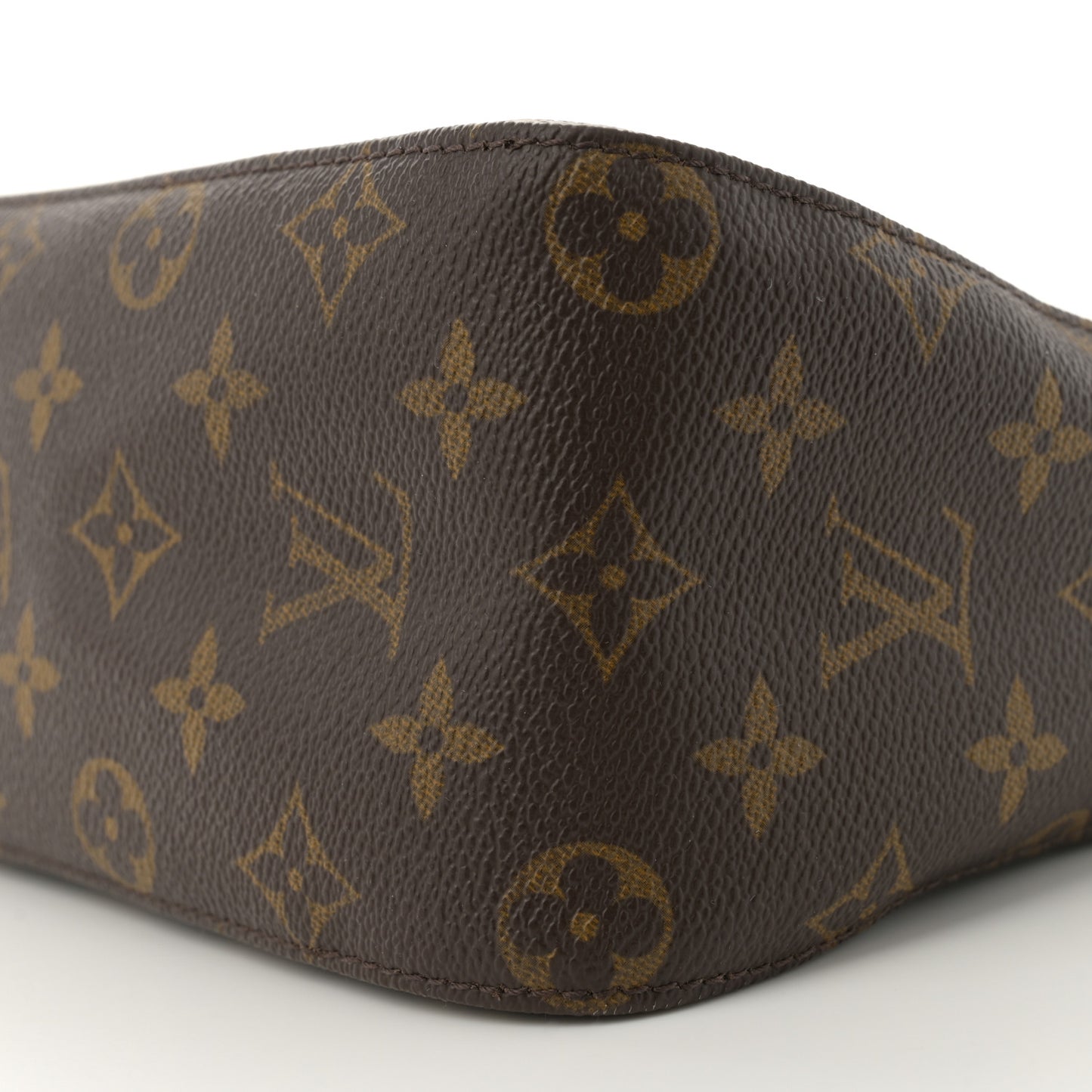 Monogram Looping MM