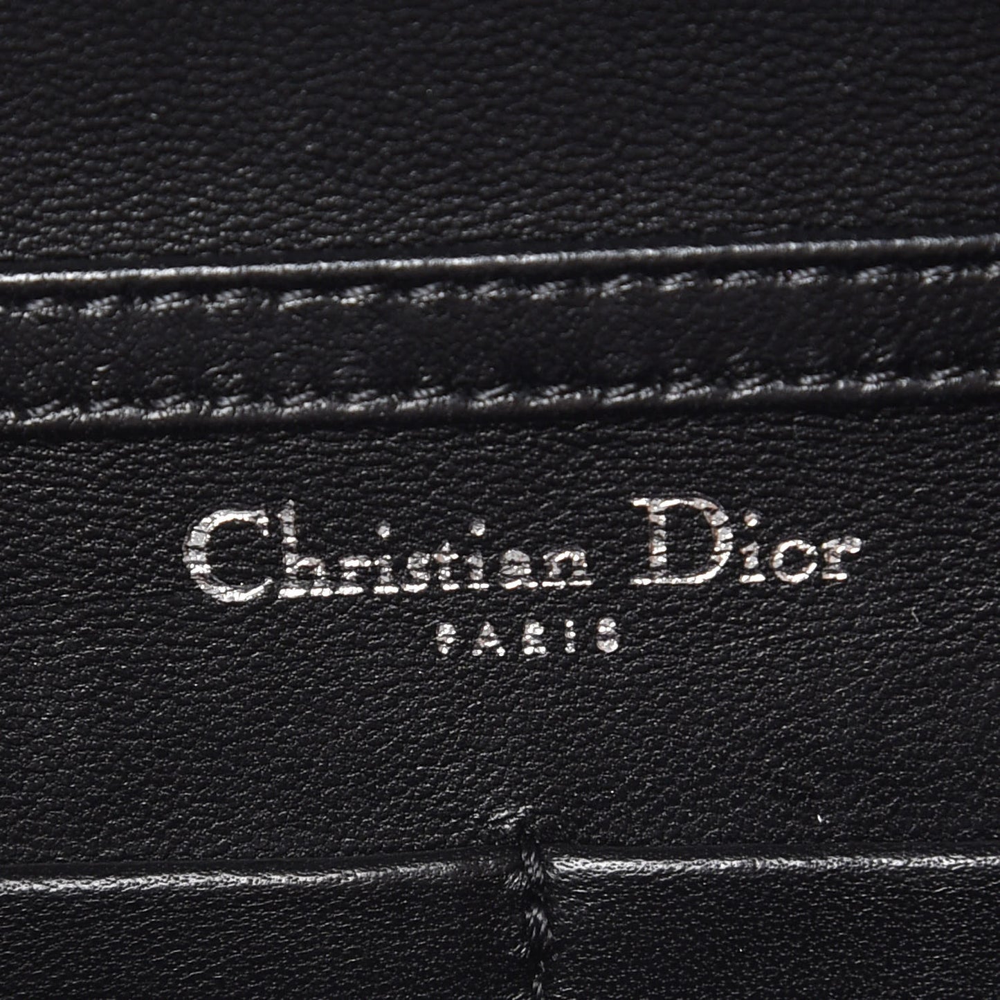 Calfskin Badges Chain Wallet White