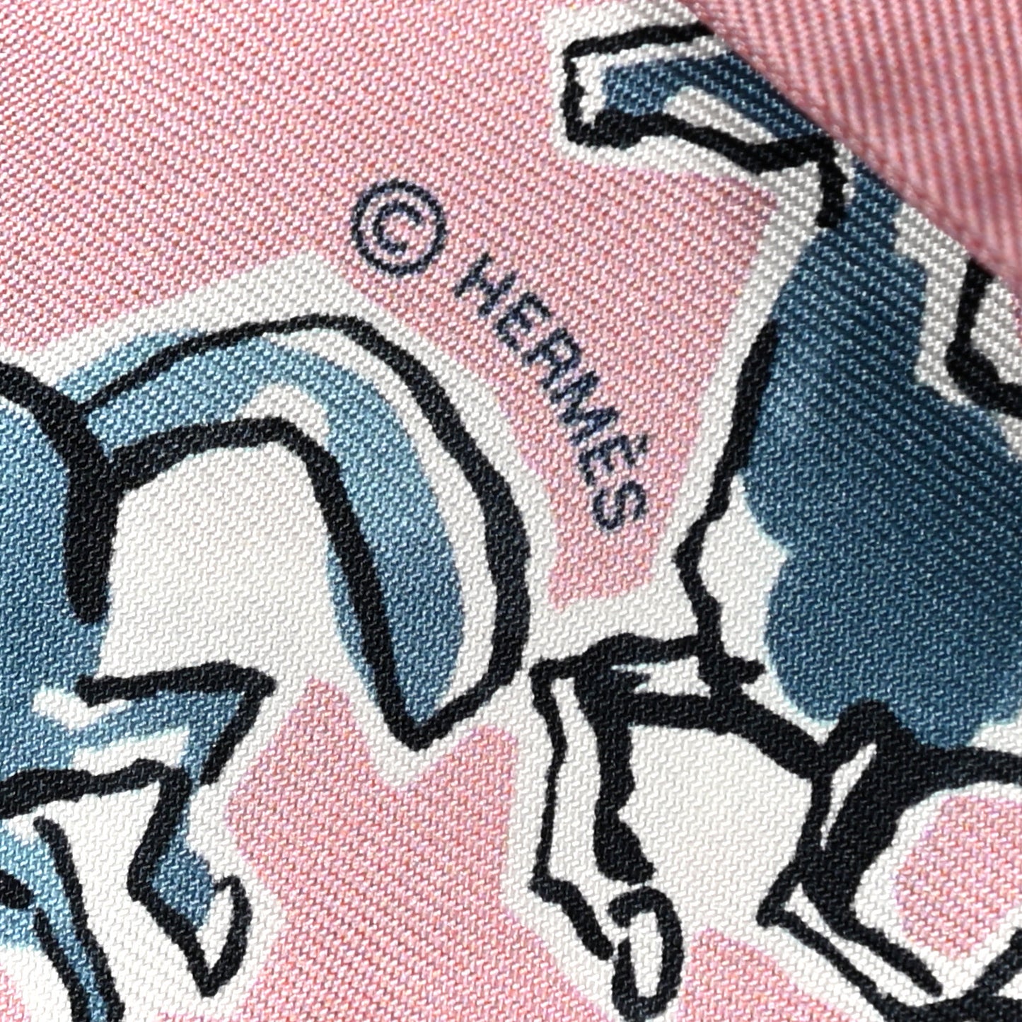 Silk Chevaux En Liberte Twilly Vieux Rose Bleu