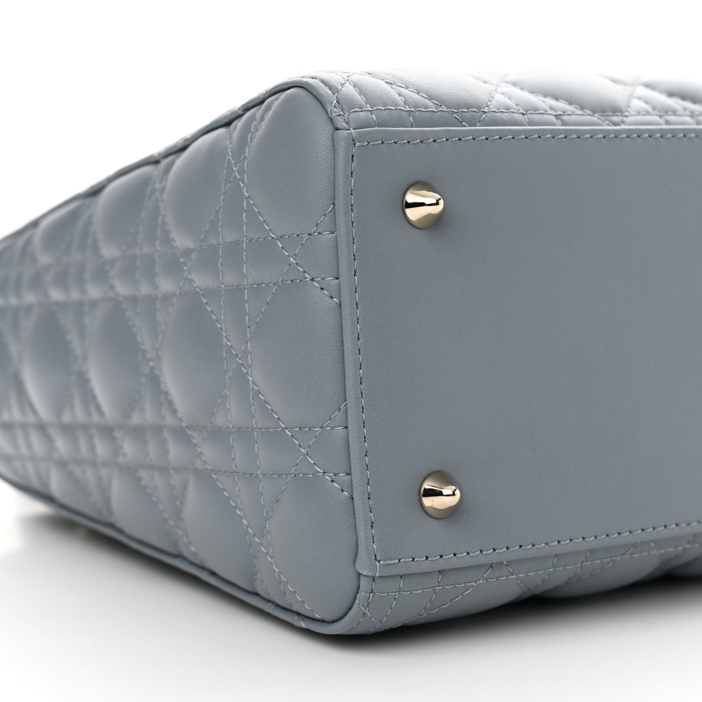 Lambskin Cannage Medium Lady Dior Cloud Blue
