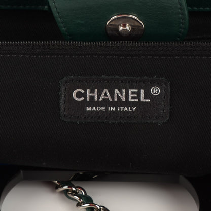 Chanel Glazed Calfskin Quilted Small CC Delivery Tote Green 7 of 8