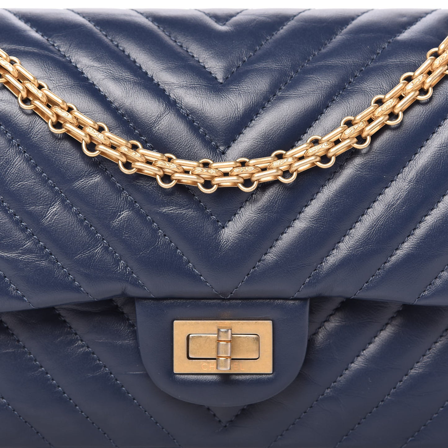 Aged Calfskin Chevron Quilted 2.55 Reissue 225 Flap Blue