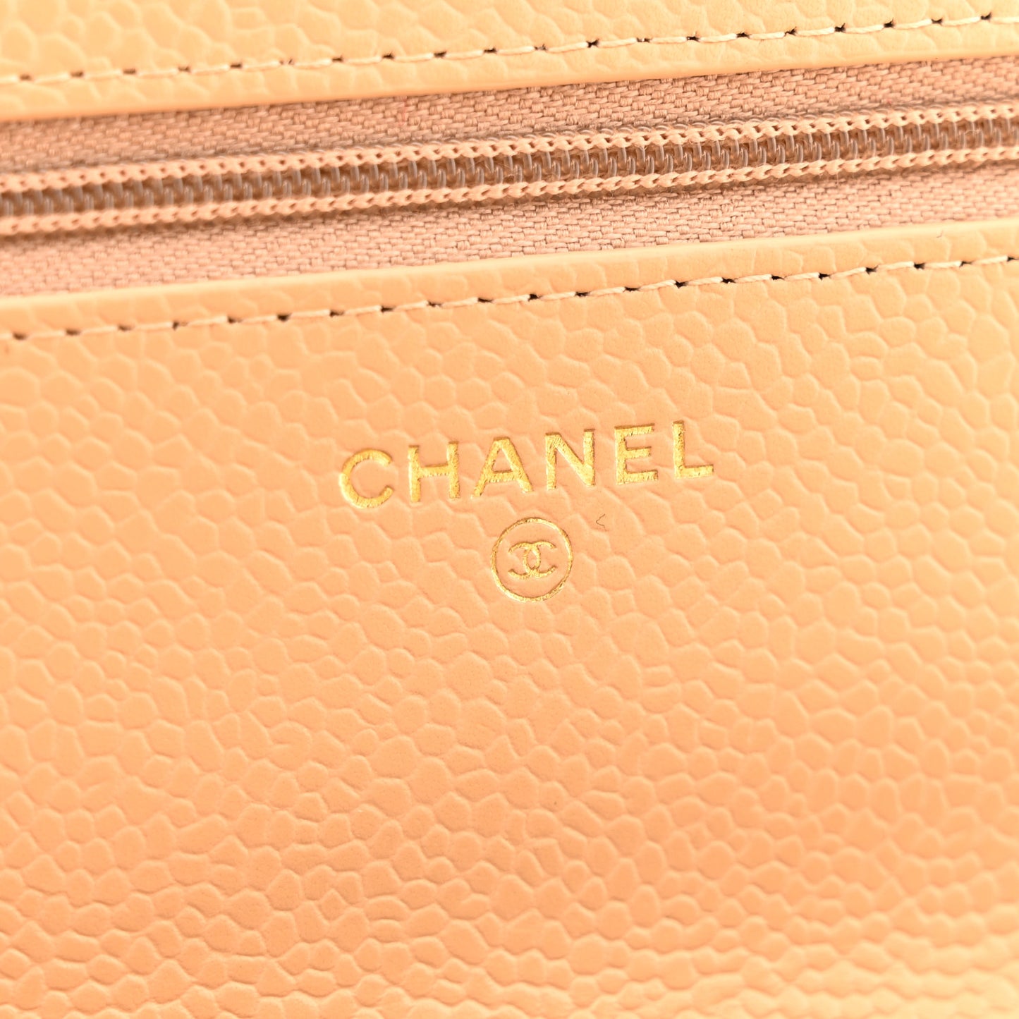 Caviar Quilted Wallet on Chain WOC Beige