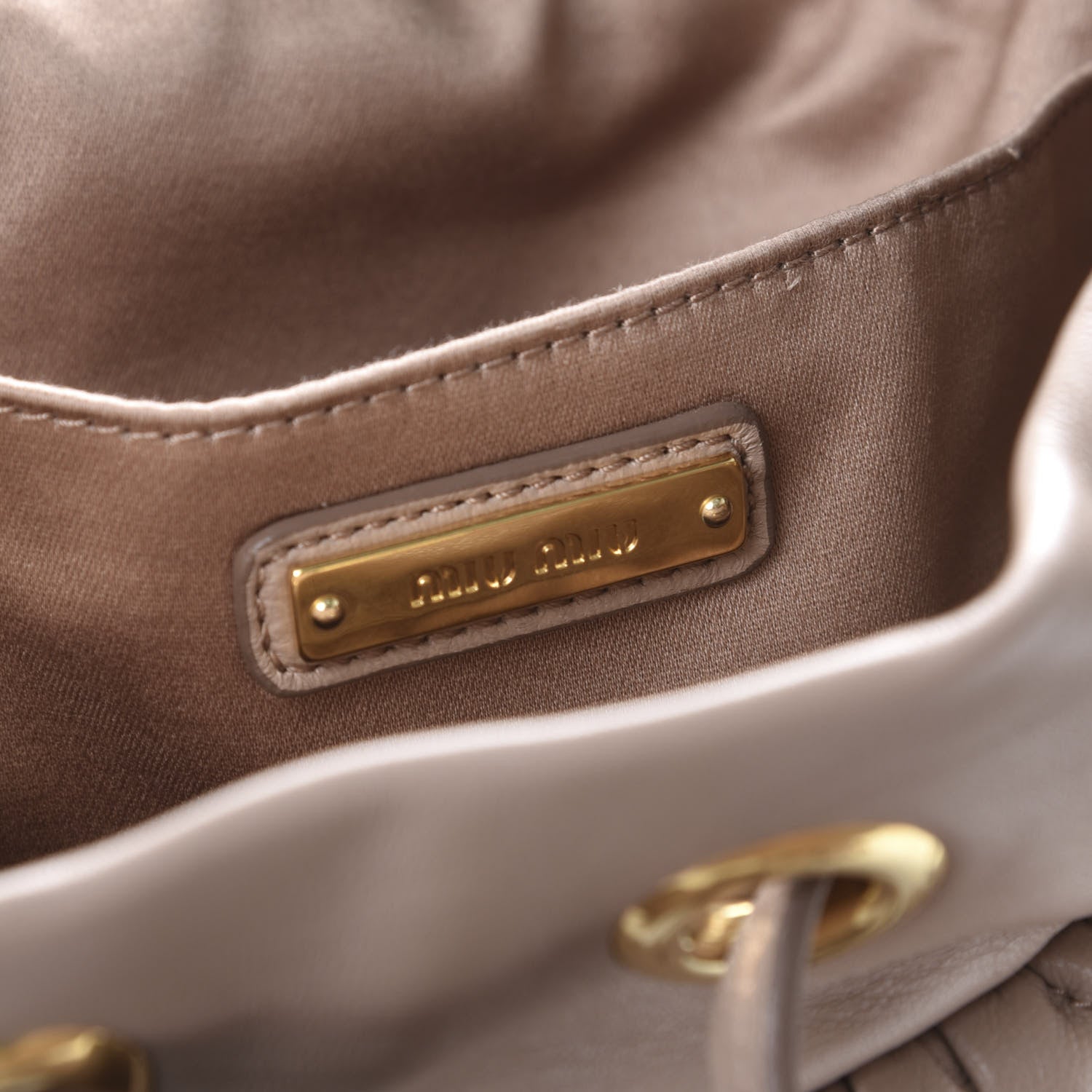 Miu Miu Nappa Matelasse Bucket Bag Cammeo 6 of 6