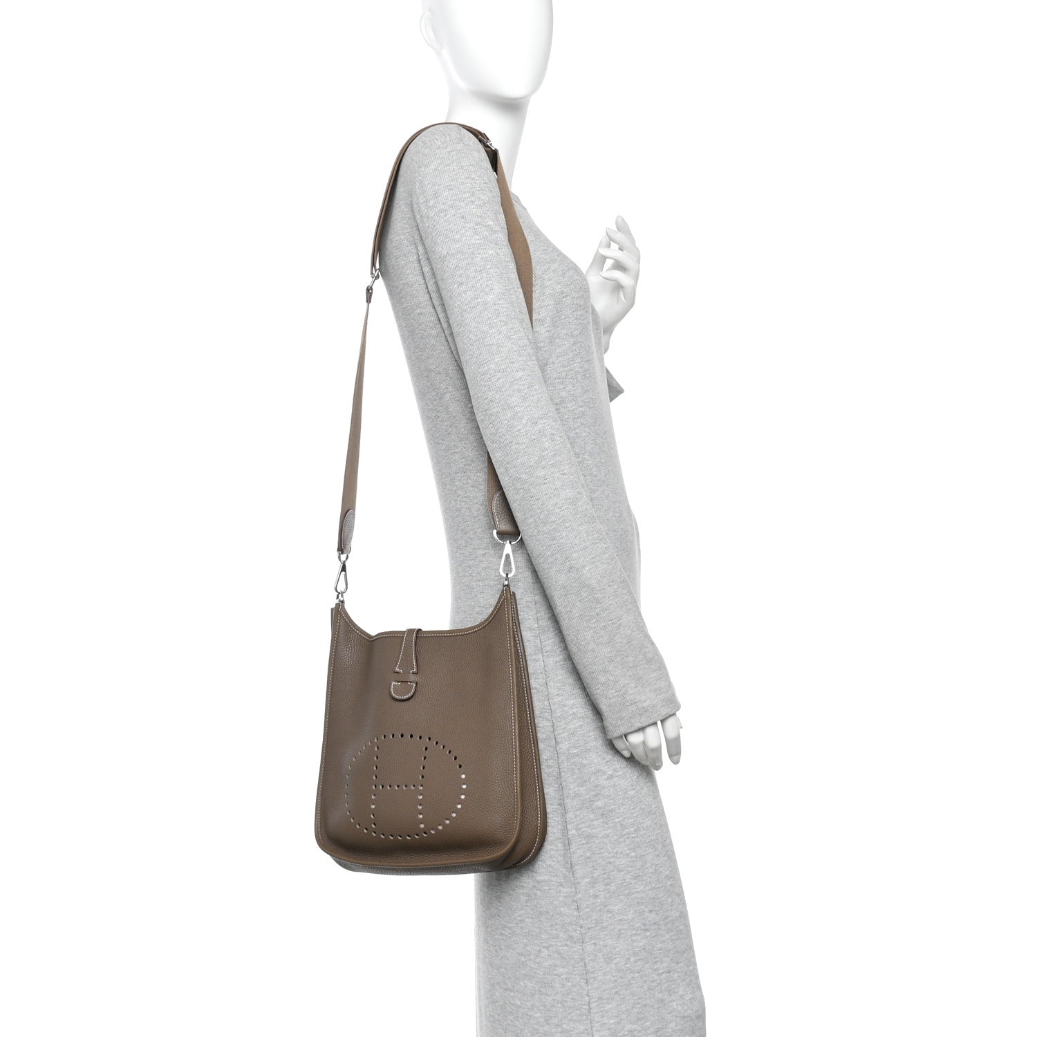 Hermes Taurillon Clemence Evelyne III PM Etoupe 2 of 11
