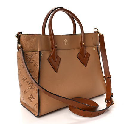 Louis Vuitton Mahina On My Side Arizona 3 of 10